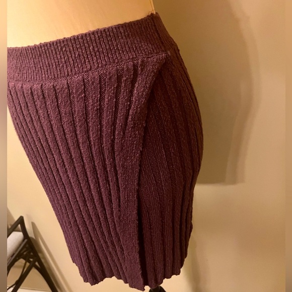 Free People Mod Wrap Skirt in Ribbed Knit Cotton Blend, size XS - Picture 1 of 5